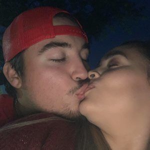 Meet your Posher, Tommy